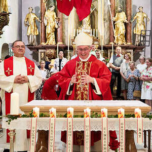 FIRMUNG in der Pfarrkirche Oberndorf mit Weihbischon Anton Leichtfried, Sa 20. Juni 2026.