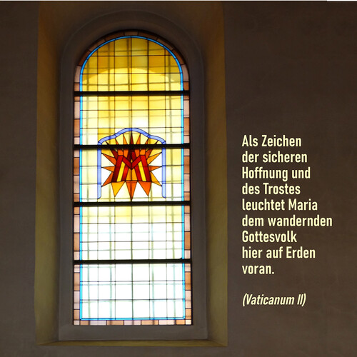 Fenster mit Logo Mariens